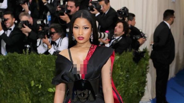 Foto: 15 Penampilan Seksi Nicki Minaj di Red Carpet