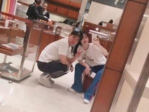 Baru Pacaran Dua Bulan, Sulli dan Kim Min Jun Putus Baru Pacaran Dua Bulan, Sulli dan Kim Min Jun Putus