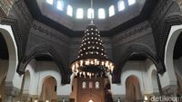 Melihat Kemegahan Masjid Raya Paris