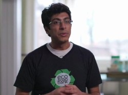 Pria Ini Perbaiki Sanitasi di Desa dengan Daur Ulang Sabun Hotel