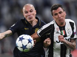 Juventus Manfaatkan Ketidaksempurnaan Skema Tiga Bek Monaco