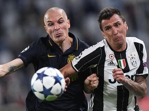 Juventus Manfaatkan Ketidaksempurnaan Skema Tiga Bek Monaco Juventus Manfaatkan Ketidaksempurnaan Skema Tiga Bek Monaco