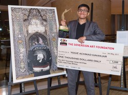 Yogie Achmad Ginanjar Raih Penghargaan The Sovereign Asian Art 2017