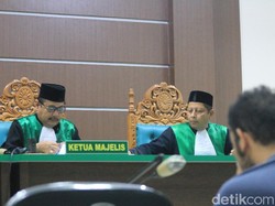 Pasangan Sejenis di Aceh Divonis 85 Kali Cambuk