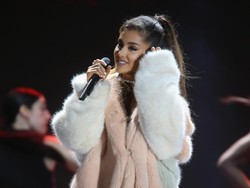 Pasca Insiden Ledakan, Ariana Grande dan Manchester Trending di Twitter