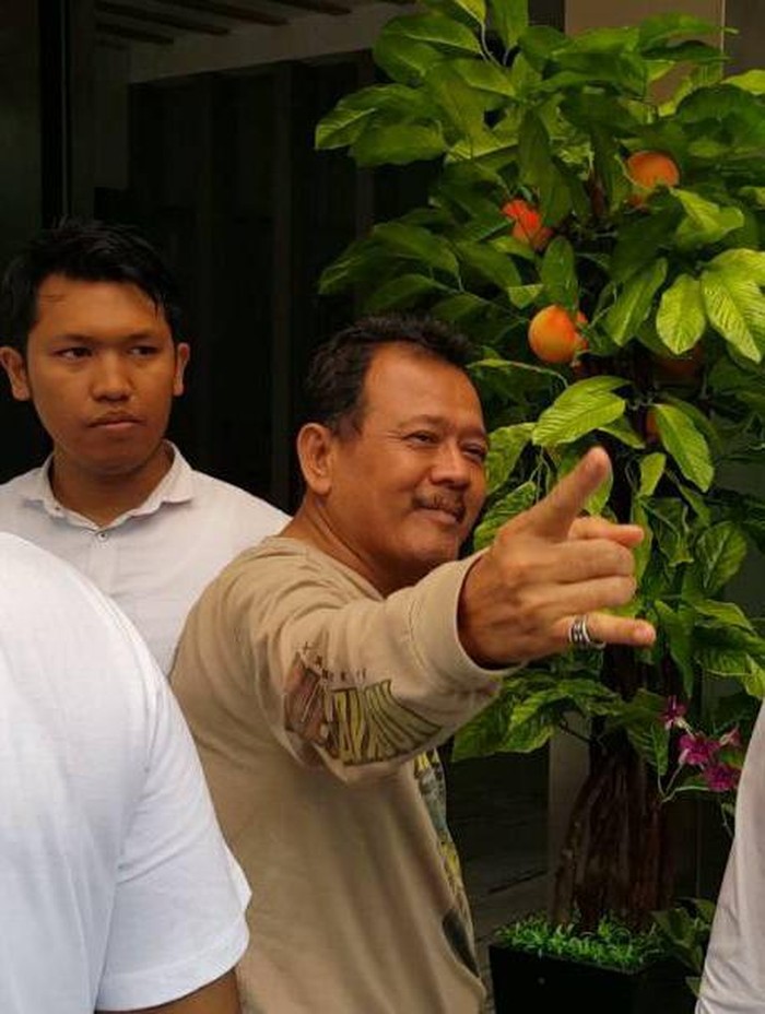 Ki Gendeng Kusuma/Mei Amelia