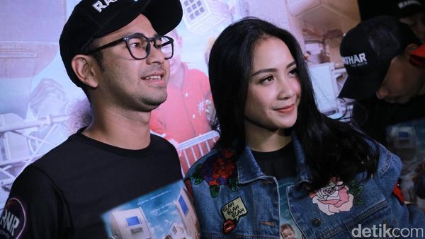 Roadshow Kemesraan Raffi Ahmad dan Nagita Slavina