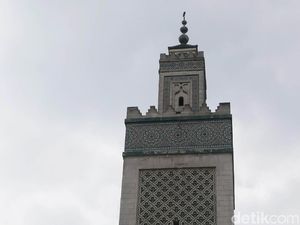 Masjid Agung Prancis Diteror Kepala Babi, Aksi Serupa Pernah Terjadi 2019