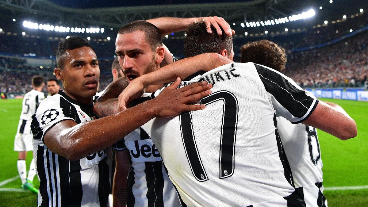 Foto: Juventus merayakan gol Mario Mandzukic (Getty Images/Stuart Franklin)