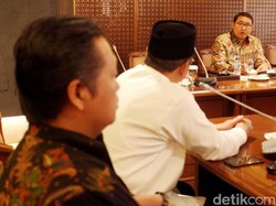 Fadli Zon Sebut Pidato Viktor Bak Kasus Ahok Kecil