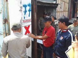 Calon Pasar Buah Tak Berizin di Surabaya Disetop Satpol