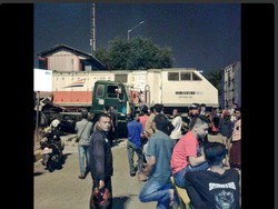 Kereta Barang Tabrak Truk di Pelabuhan Tanjung Priok
