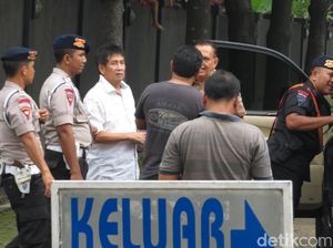 Ini Penyebab Sys NS dan Roy Marten Tak Bisa Temui Ahok