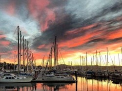 Cantiknya Angkasa Tasmania Ketika Matahari Terbit dan Terbenam