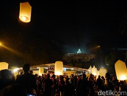 Tips Menonton Kemeriahan Lampion Waisak Saat Ramadan