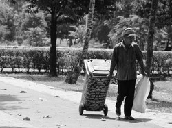 alasan tempat ini selalu bersih dari sampah berserakan