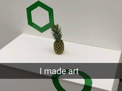 Bukan Patung, Nanas Ini Jadi Karya Seni