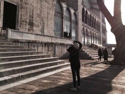 Hijabers Sydney Jadi Kontroversi Pasca Curhat Ditonjok Wanita Tak Dikenal