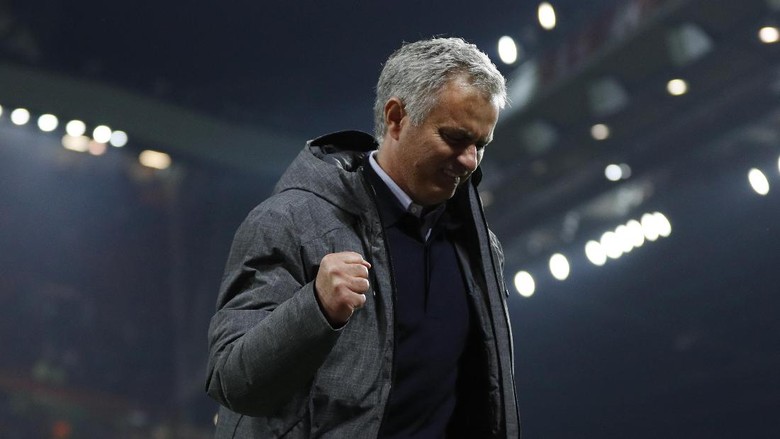 Mourinho: Celta Bikin MU Menderita Sampai Akhir Mourinho: Celta Bikin MU Menderita Sampai Akhir