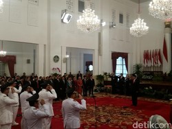 Presiden Jokowi Lantik 5 Gubernur Baru