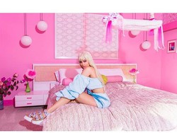 Foto: Kylie Jenner Jadi Barbie Seksi di Pemotretan Majalah