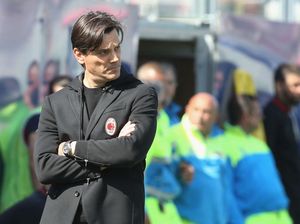 Montella Sedang Rancang Masa Depan di Milan, Tak Terusik Rumor Montella Sedang Rancang Masa Depan di Milan, Tak Terusik Rumor