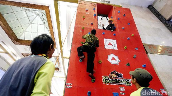 Berburu Perlengkapan Outdoor di Indofest 2017