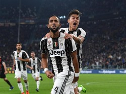 Juventus Permanenkan Benatia