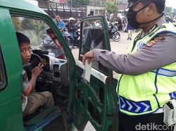 Jadi Sopir Angkot, Anak 15 Tahun Terjaring Operasi Polsek Dayeuhkolot