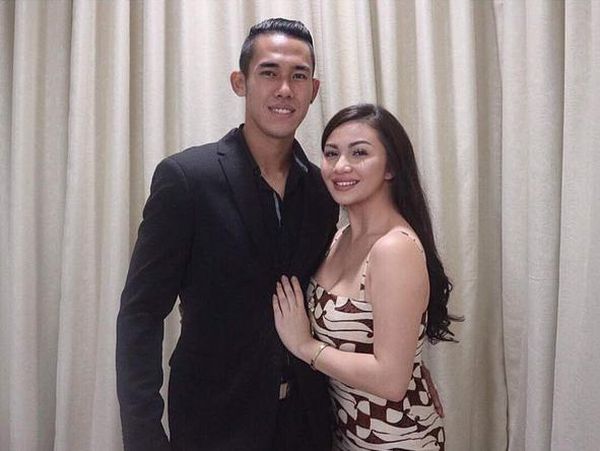 Love is in the Air! Mesranya Ariel Tatum dengan Pacar Baru