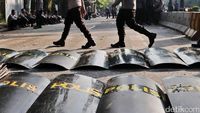 Suara Anggota DPR soal Kesejahteran Anggota Polri