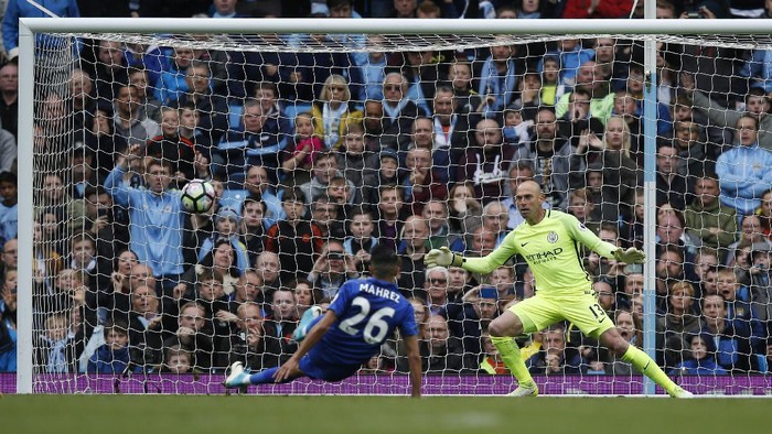 Tentang Penalti Dua Sentuhan Riyad Mahrez