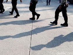 Viral Pedagang Wanita di Sumut Demo hingga Buka Baju, Begini Ceritanya