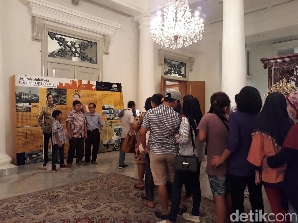Siswa TK Mau Wisata ke Balai Kota, Sandi akan Buat Walk of Fame Siswa TK Mau Wisata ke Balai Kota, Sandi akan Buat Walk of Fame