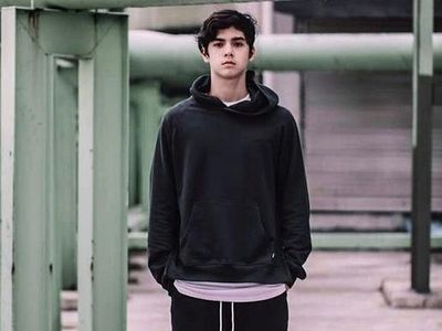 Penampilan Baru Al Ghazali, Makin Ganteng?