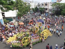 Menteri ESDM Kagumi Parade Budaya dan Bunga Mirip di AS