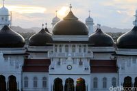 Indahnya Wajah Baru Masjid Baiturrahman Aceh dari Ketinggian