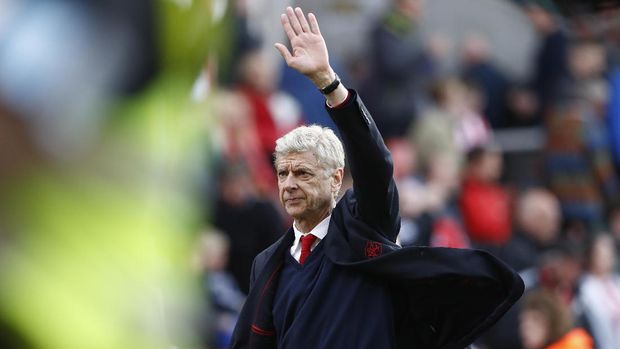 Terpuruknya Arsenal musim ini membuat posisi Arsene Wenger tidak aman.