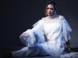 Berawal Perankan Anak Sekolah, Adinia Wirasti Kini Jadi Wanita Dewasa