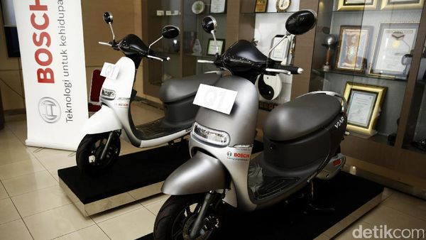 Viar Luncurkan Motor Listrik Seharga Rp 16,2 Juta