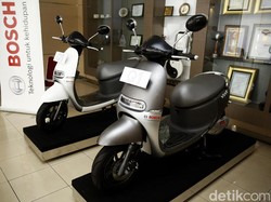 Viar: Yang Lain Gonjang-ganjing, Kami Sudah Jual Motor Listrik