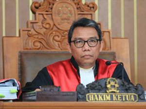 Pencabutan Praperadilan Fredrich Yunadi Dikabulkan Hakim Pencabutan Praperadilan Fredrich Yunadi Dikabulkan Hakim