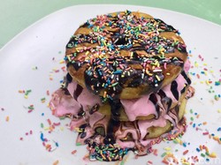 Bikin Donat Press untuk Camilan Anak Sepulang Sekolah