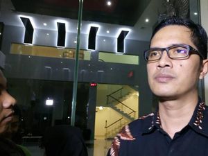 Di Safe House, Saksi KPK Tak Disekap dan Tetap Bersosialisasi Di Safe House, Saksi KPK Tak Disekap dan Tetap Bersosialisasi