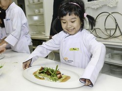 Sambil Belajar Memasak si Kecil Juga Bisa Memanjakan Ibu