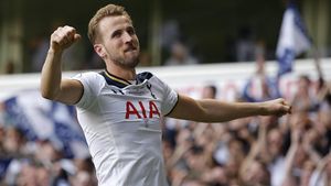Spurs Kunci Posisi Runner-up