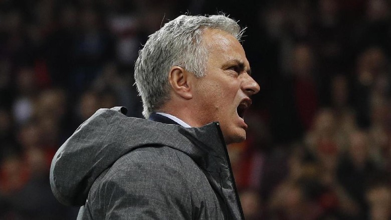 Mourinho: MU Bisa Bersaing untuk Gelar Premier League Musim Depan Kalau... Mourinho: MU Bisa Bersaing untuk Gelar Premier League Musim Depan Kalau...