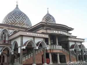 Al Aqsha yang Bukan di Yerusalem Al Aqsha yang Bukan di Yerusalem