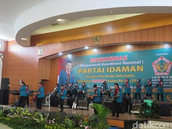 Rhoma Irama Sampaikan Visi Misi Partai Lewat Lagu