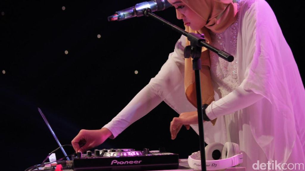 Menuju 10 Finalis Sunsilk Hijab Hunt 2017 Menuju 10 Finalis Sunsilk Hijab Hunt 2017